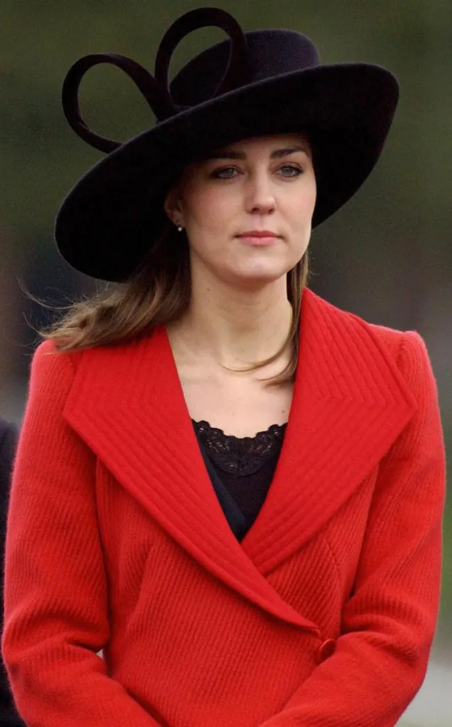 Kate Middleton de pie