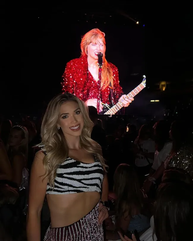 Gracie Hunt en un concierto de Taylor Swift.