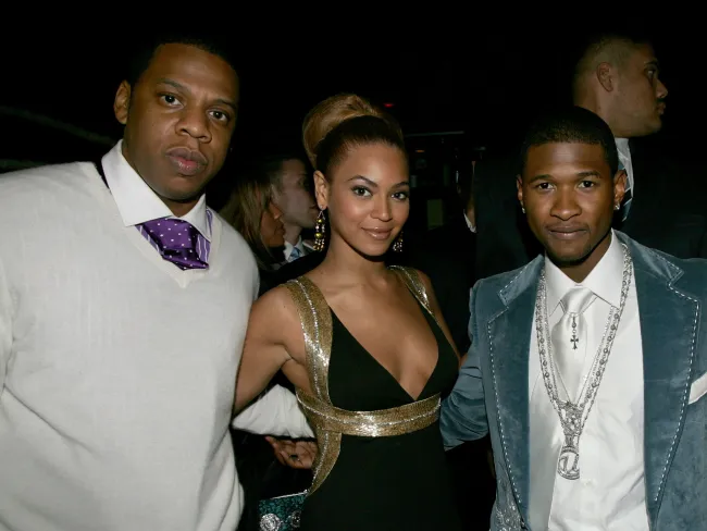 Jay-Z, Beyoncé y Usher en una fiesta privada de los Grammy en 2005.