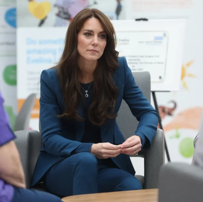 Kate Middleton en la inauguración de la nueva unidad de cirugía ambulatoria infantil de Evelina London en 2023.