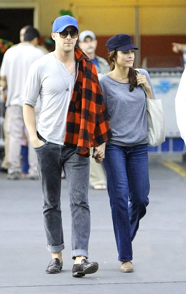 Eva Mendes y Ryan Gosling en California.