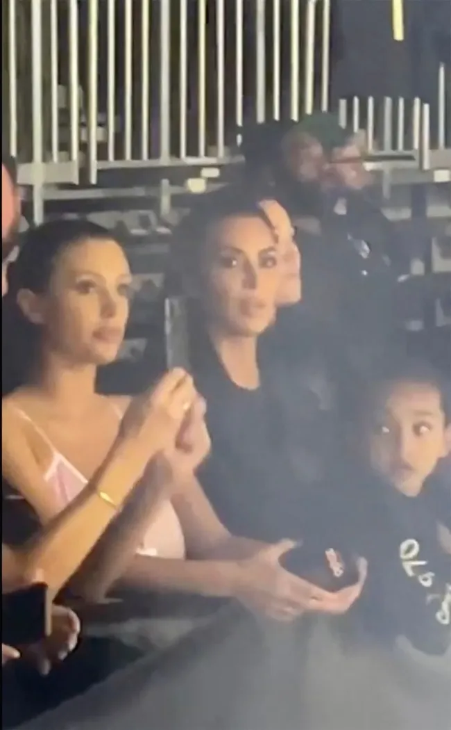 Kim Kardashian con la esposa de Kanye West, Bianca Censori