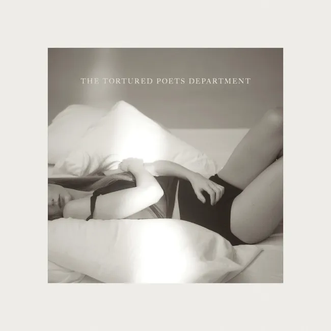 Carátula del álbum The Tortured Poets Department de Taylor Swift