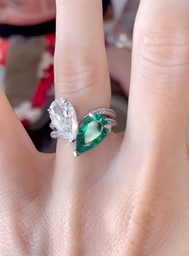 El anillo de compromiso de Megan Fox.