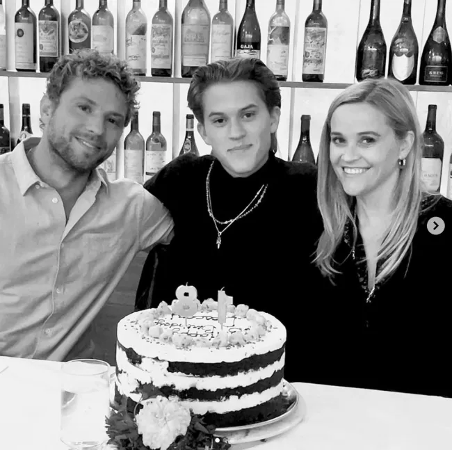 Ryan Phillippe, hijo Deacon y Reese Witherspoon