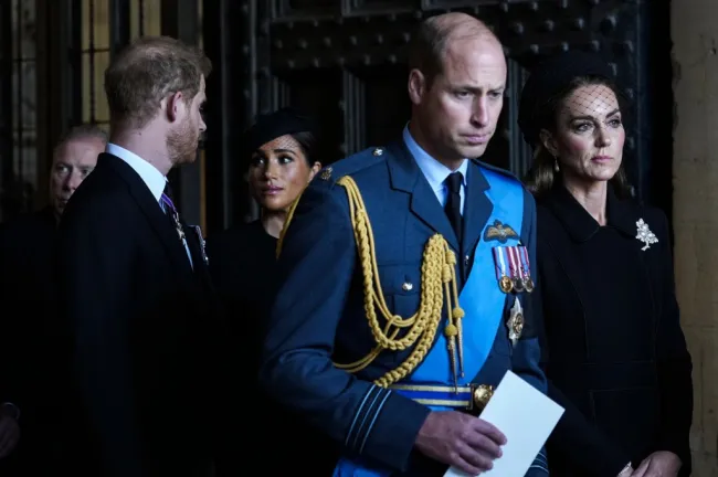 Príncipe William, Kate Middleton, Príncipe Harry, Meghan Markle