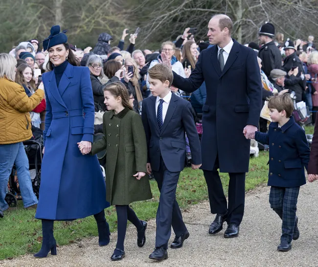 Kate Middleton, el príncipe William y sus tres hijos.