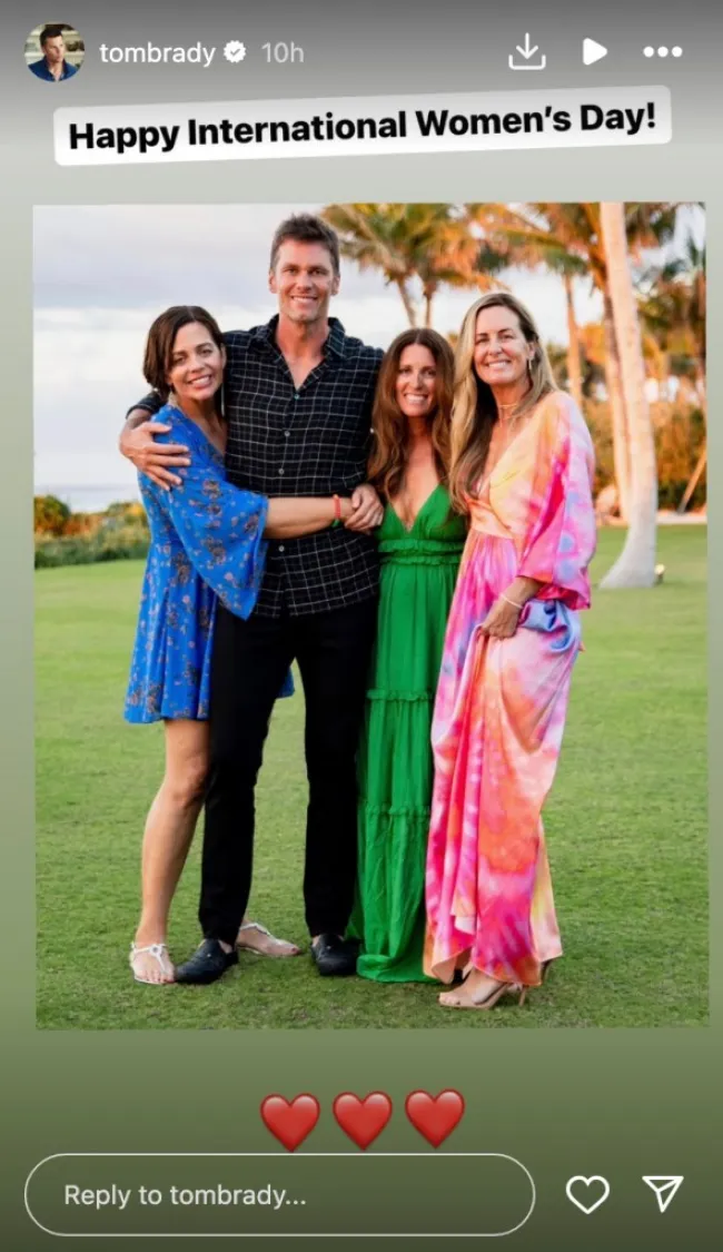Tom Brady y sus hermanas