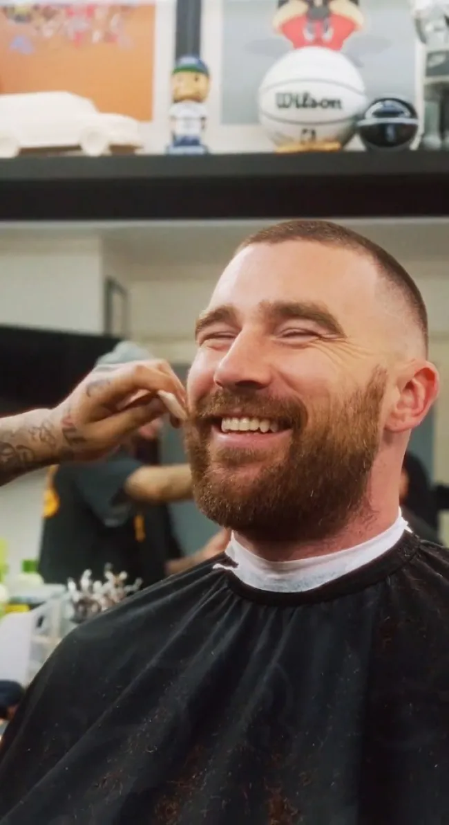 Corte de pelo de Travis Kelce