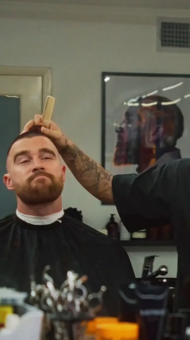 Corte de pelo de Travis Kelce