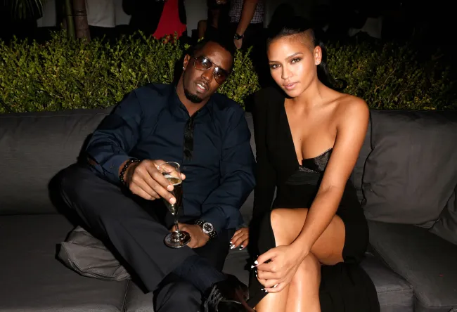 Sean Combs y Cassie en la fiesta GQ Hombres del año en 2012.