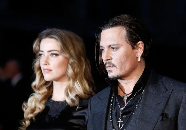 Amber Heard y Johnny Depp en 2015.