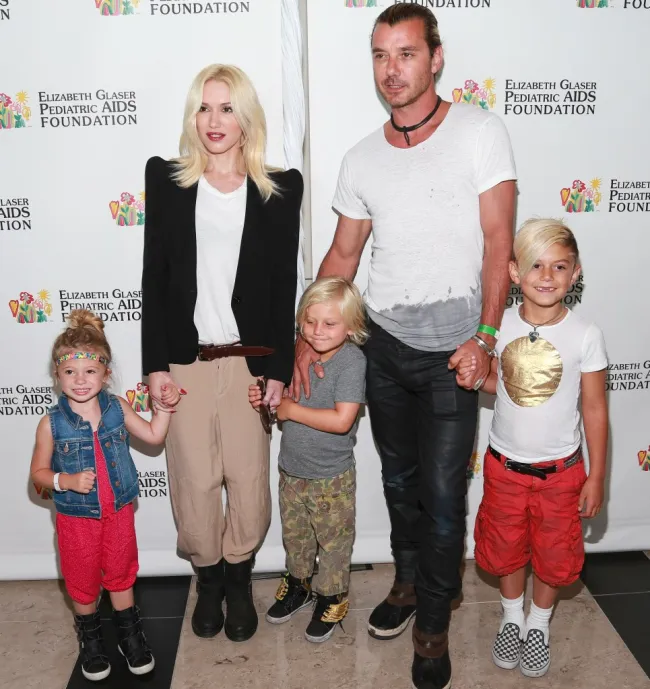 Una foto de Gwen Stefani, Gavin Rossdale y los niños.