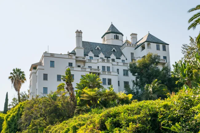 Toma exterior del Chateau Marmont.