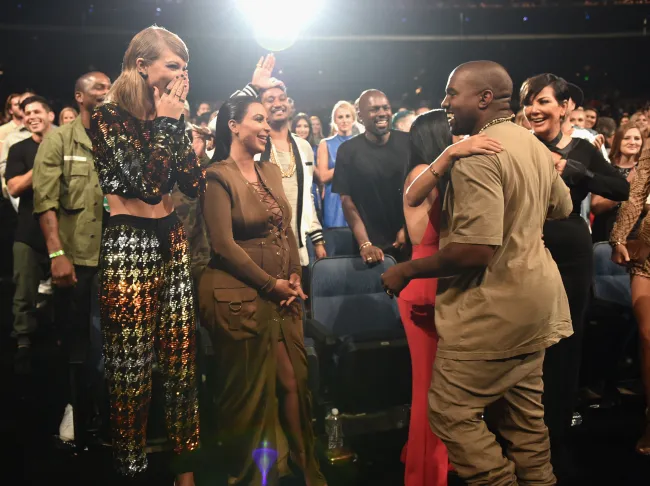 Taylor Swift y Kim Kardashian con Kanye West