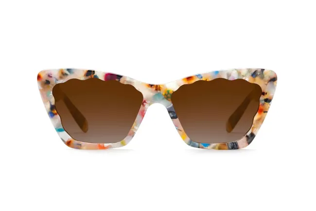 Gafas de sol estilo ojo de gato de colores