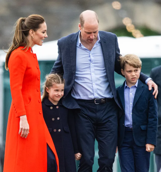 kate middleton, el príncipe william, el príncipe george y la princesa charlotte