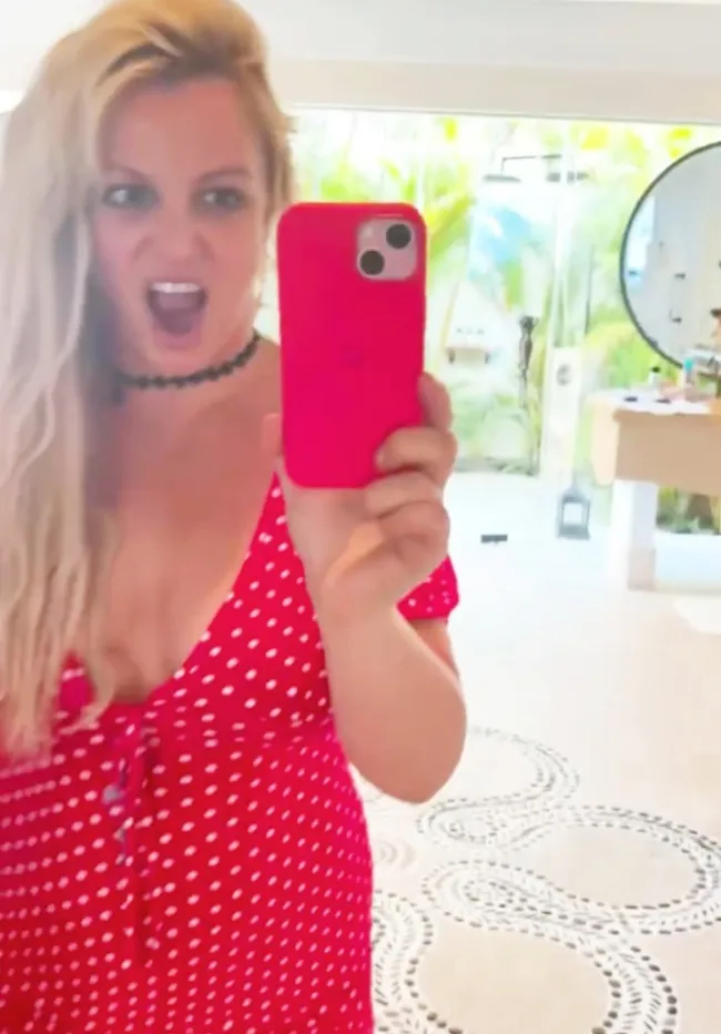 Britney Spears con un vestido