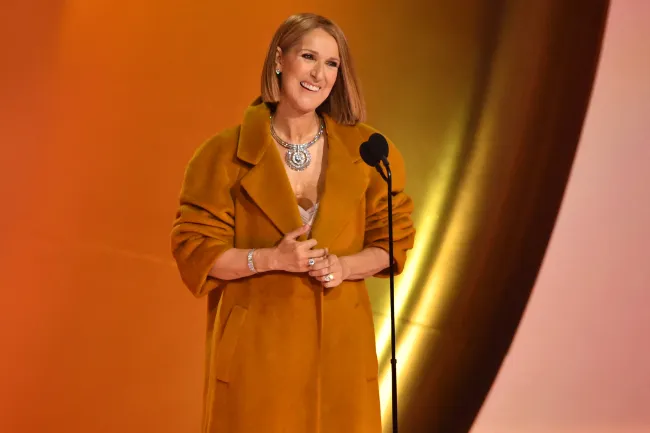 Celine Dion en los Grammy 2024.