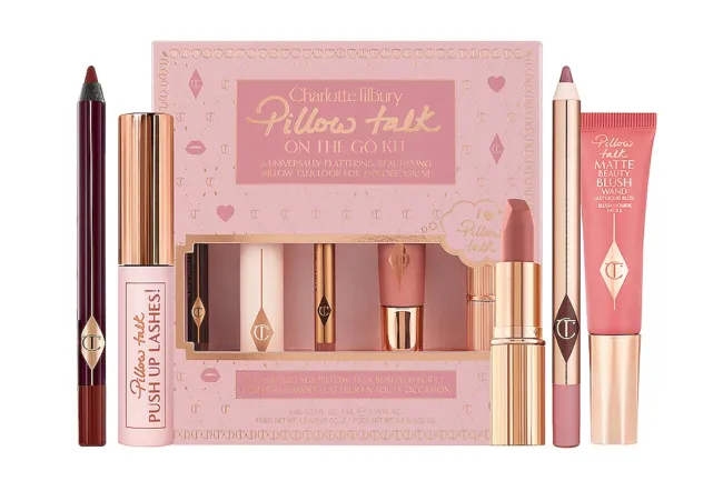 Un set de belleza en caja Pillowtalk