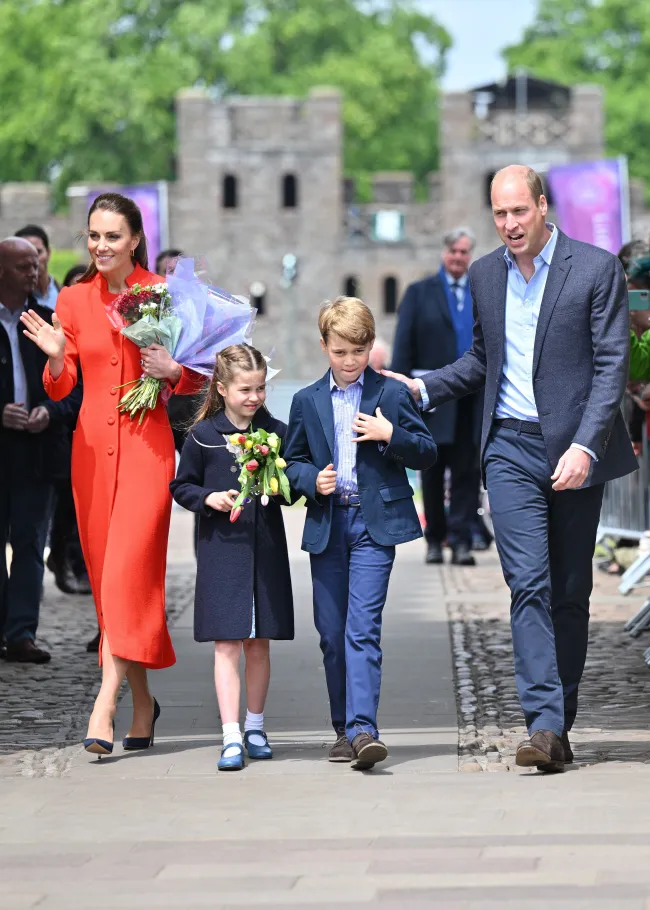 Princesa Charlotte, Príncipe George, Kate Middleton y Príncipe William