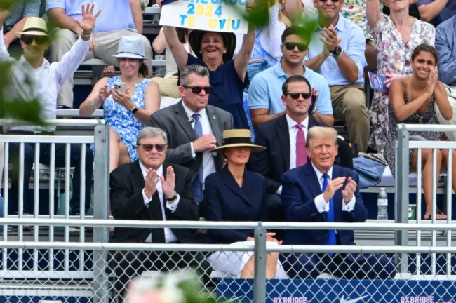 Viktor Knavs, Melania y Donald Trump