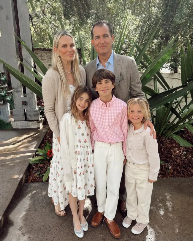 Molly Sims, Scott Stuber, Grey, Brooks y Scarlett Stuber