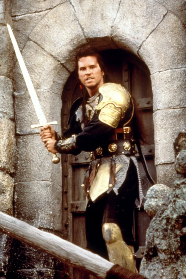 Val Kilmer como Madmartigan